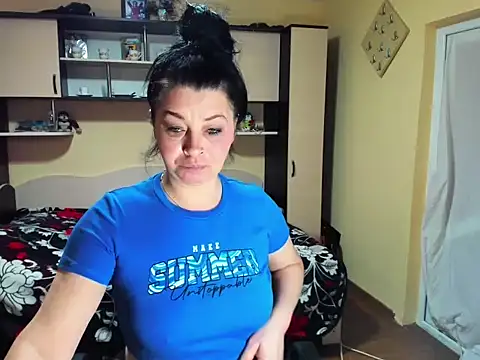 Snapshot of Soffy_Skye chatting on 4, 3, 2026 Soffy Skye online show from 4, 3, 2026