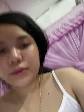 Lauraa-a online show from 11, 9, 2025