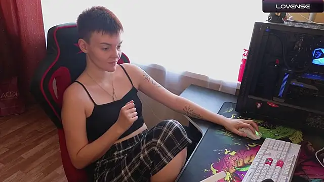 KrisNeal online show from 19, 9, 2025