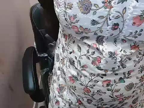 Snapshot of bold_naina chatting on 20, 11, 2025 bold naina online show from 20, 11, 2025