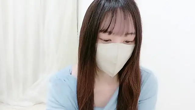  Mia land  online show from 10, 10, 2025