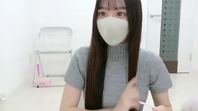  Mia land  online show from 30, 11, 2025