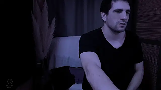 ObeyLust online show from 6, 10, 2025