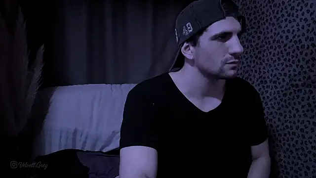 ObeyLust online show from 7, 10, 2025