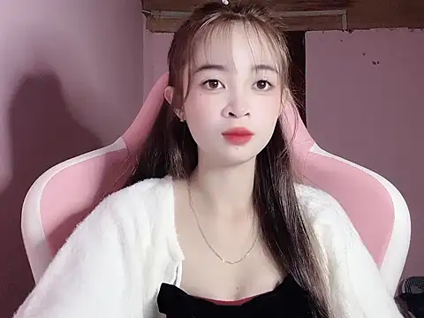 Snapshot of Suna7383 chatting on 16, 11, 2025 Suna7383 online show from 16, 11, 2025