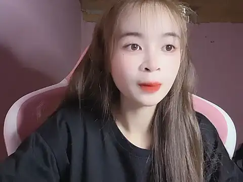 Snapshot of Suna7383 chatting on 17, 11, 2025 Suna7383 online show from 17, 11, 2025