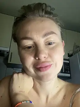 MartaLuna  online show from 25, 11, 2025