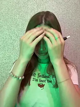 Elizabeth Tay online show from 10, 10, 2025