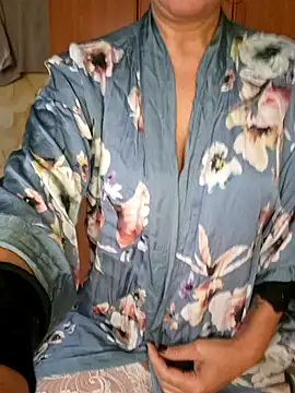 Miciaincalor online show from 22, 10, 2025