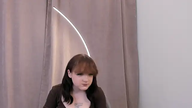 Snapshot of JinSultemeier chatting on 13, 9, 2025 JinSultemeier online show from 13, 9, 2025