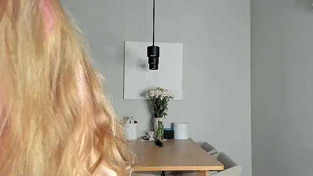 soft katy online show from 25, 4, 2026