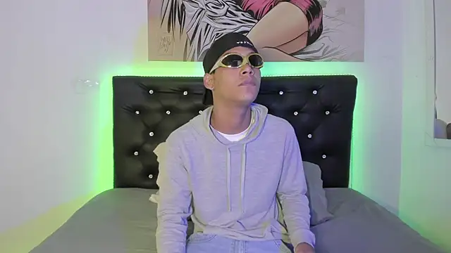 xxKamadevaxx online show from 3, 2, 2026