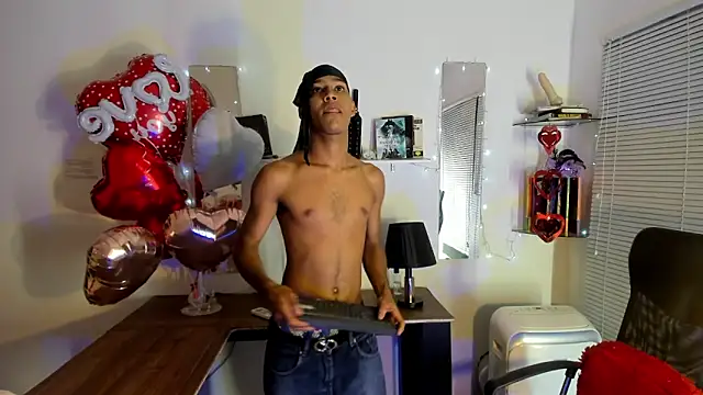 xxKamadevaxx online show from 20, 2, 2026