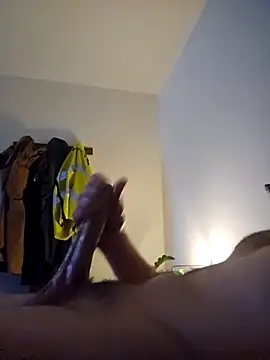 Snapshot of MrWest1887 chatting on 1, 10, 2025 MrWest1887 online show from 1, 10, 2025