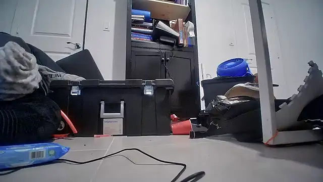 Snapshot of jasoncali305 chatting on 11, 11, 2025 jasoncali305 online show from 11, 11, 2025