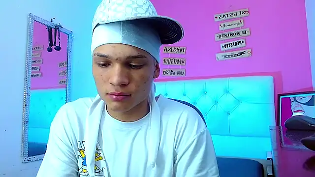 EL VENEZOLANO 22CM online show from 26, 10, 2025