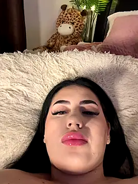 Snapshot of Andrestarr chatting on 16, 11, 2025 Andrestarr online show from 16, 11, 2025