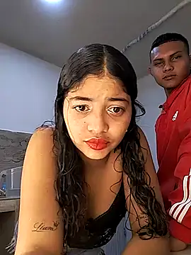 Snapshot of Camila-18w chatting on 17, 9, 2025 Camila-18w online show from 17, 9, 2025