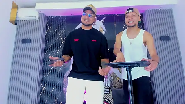 Snapshot of Iam_Steven chatting on 12, 11, 2025 Iam Steven online show from 12, 11, 2025