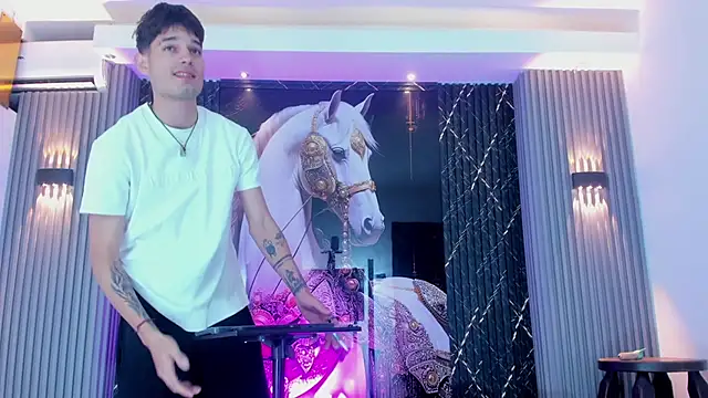 Snapshot of Iam_Steven chatting on 22, 11, 2025 Iam Steven online show from 22, 11, 2025