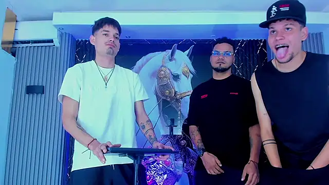 Snapshot of Iam_Steven chatting on 29, 11, 2025 Iam Steven online show from 29, 11, 2025