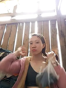 bonnie-00 online show from 22, 9, 2025