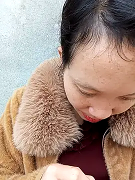 bonnie-00 online show from 17, 11, 2025