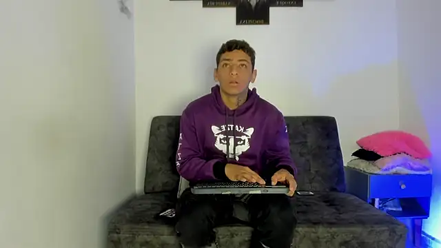 maykel and mike online show from 13, 1, 2026