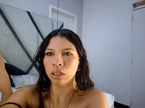 EthanCollen online show from 31, 10, 2025