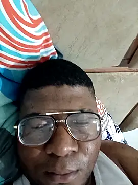 Elsuave28 online show from 24, 2, 2026