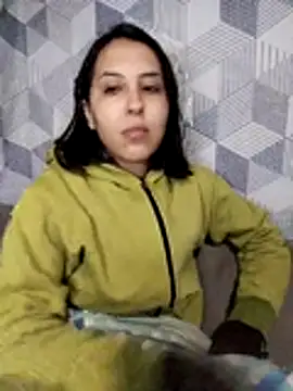 Snapshot of scarletoficial chatting on 5, 7, 2026 scarletoficial online show from 5, 7, 2026