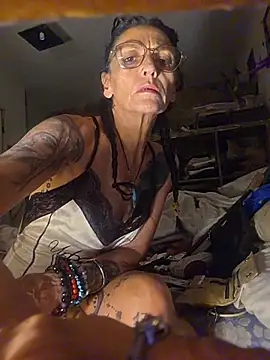 Snapshot of jasonee13 chatting on 26, 6, 2026 jasonee13 online show from 26, 6, 2026