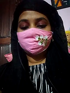 Snapshot of TAMI_KAYAL chatting on 5, 11, 2025 TAMI KAYAL online show from 5, 11, 2025