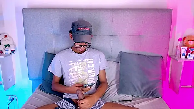 Snapshot of Billie_Turner_ chatting on 24, 9, 2025 Billie Turner online show from 24, 9, 2025