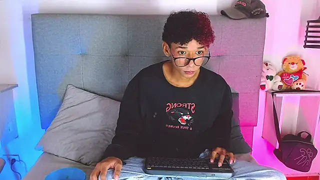 Snapshot of Billie_Turner_ chatting on 30, 9, 2025 Billie Turner online show from 30, 9, 2025