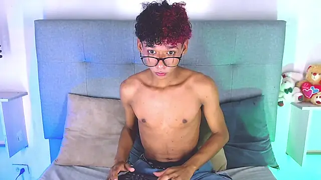 Snapshot of Billie_Turner_ chatting on 5, 10, 2025 Billie Turner online show from 5, 10, 2025