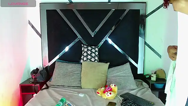 Snapshot of Billie_Turner_ chatting on 26, 10, 2025 Billie Turner online show from 26, 10, 2025