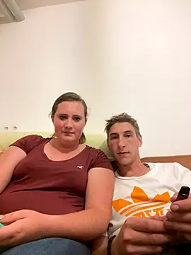 Snapshot of CurvySabrina chatting on 21, 9, 2025 CurvySabrina online show from 21, 9, 2025