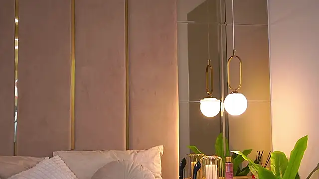 Snapshot of CamilaStarr chatting on 7, 2, 2026 CamilaStarr online show from 7, 2, 2026