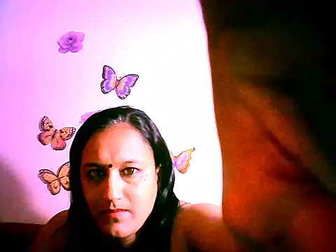 Snapshot of Indiansexyboobs18 chatting on 7, 11, 2025 Indiansexyboobs18 online show from 7, 11, 2025