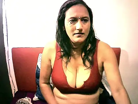 Snapshot of Indiansexyboobs18 chatting on 30, 11, 2025 Indiansexyboobs18 online show from 30, 11, 2025