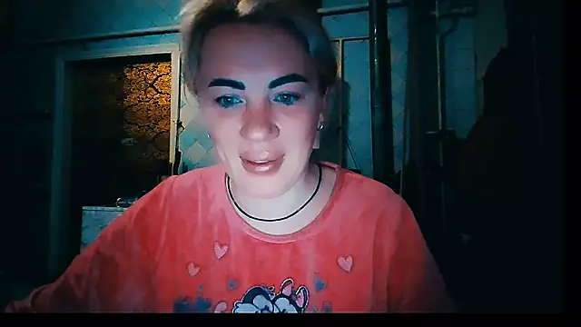 EmmaCat  online show from 9, 1, 2026