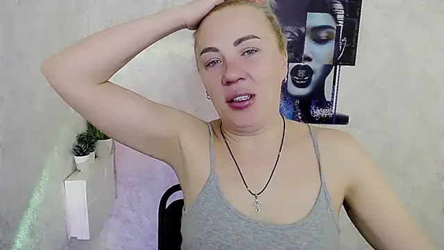 EmmaCat  online show from 10, 2, 2026