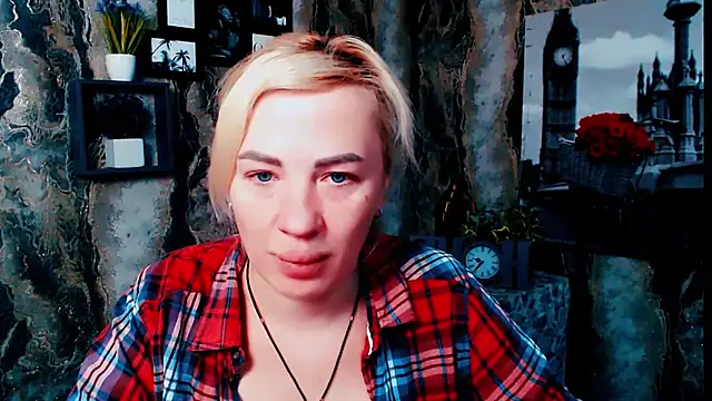 EmmaCat  online show from 1, 3, 2026