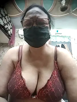 thehotlady online show from 3, 10, 2025