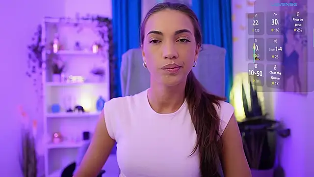 Alexis Love  online show from 15, 11, 2025