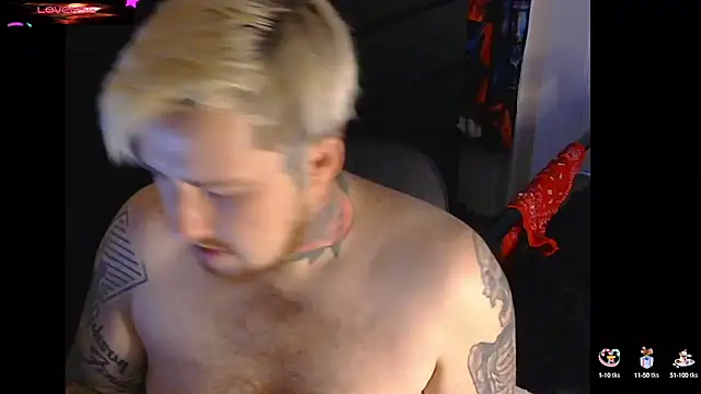 Snapshot of ThatAltGuy chatting on 10, 10, 2025 ThatAltGuy online show from 10, 10, 2025