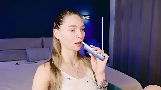 Melloudy online show from 16, 11, 2025