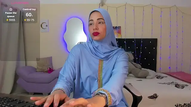 Snapshot of ShanaJamil chatting on 30, 4, 2026 ShanaJamil online show from 30, 4, 2026