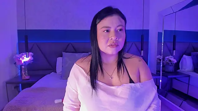 Amber Santana online show from 19, 6, 2026